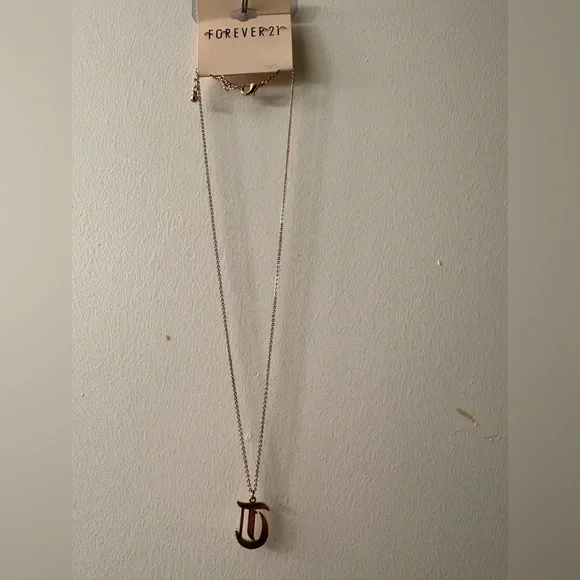 Forever 21  Letter D Pendant Necklace - Picture 2 of 3